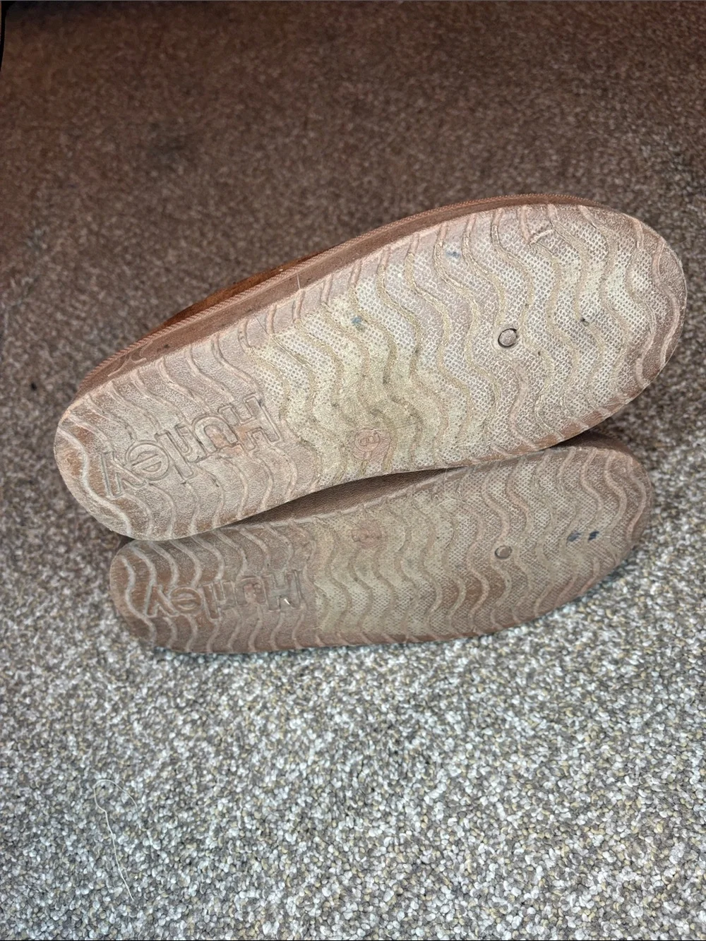 Hurley big kids Tan Suede Slip-On Clog